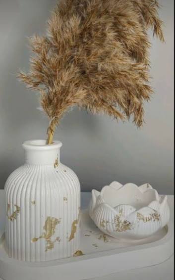 Small Decorative Vase Set